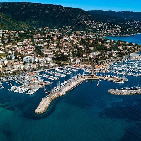 T2 Rue Pietonne Le Lavandou Climatise Exterior foto